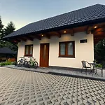 Bialy Swierczek - Jacuzzi, Balia Ruska Spa, Rowery, Altana I Grill W