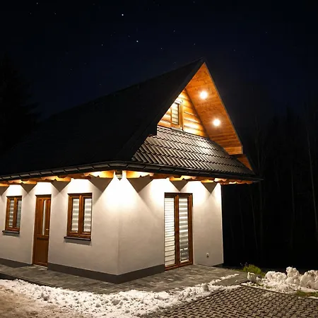 Biały świerczek Dom wakacyjny *